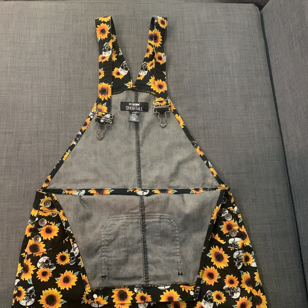 Hot Topic Denim Daisy Shortall Black Orange Large Shorts Beach Pool Vacation - Picture 8 of 12